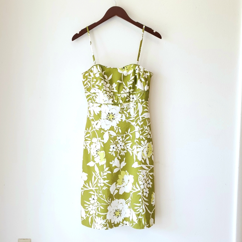 ANN TAYLOR Spring moody floral lime green lined - Picture 1 of 8